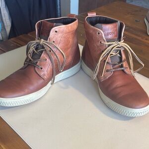 ECCO Men's Tan/Brown Leather Chukka Boots